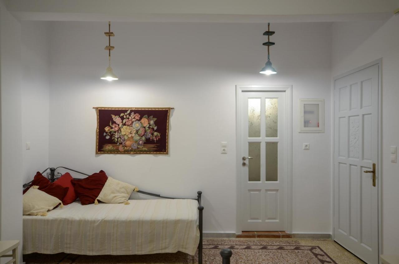 Naxos Center Houses Naxos City エクステリア 写真