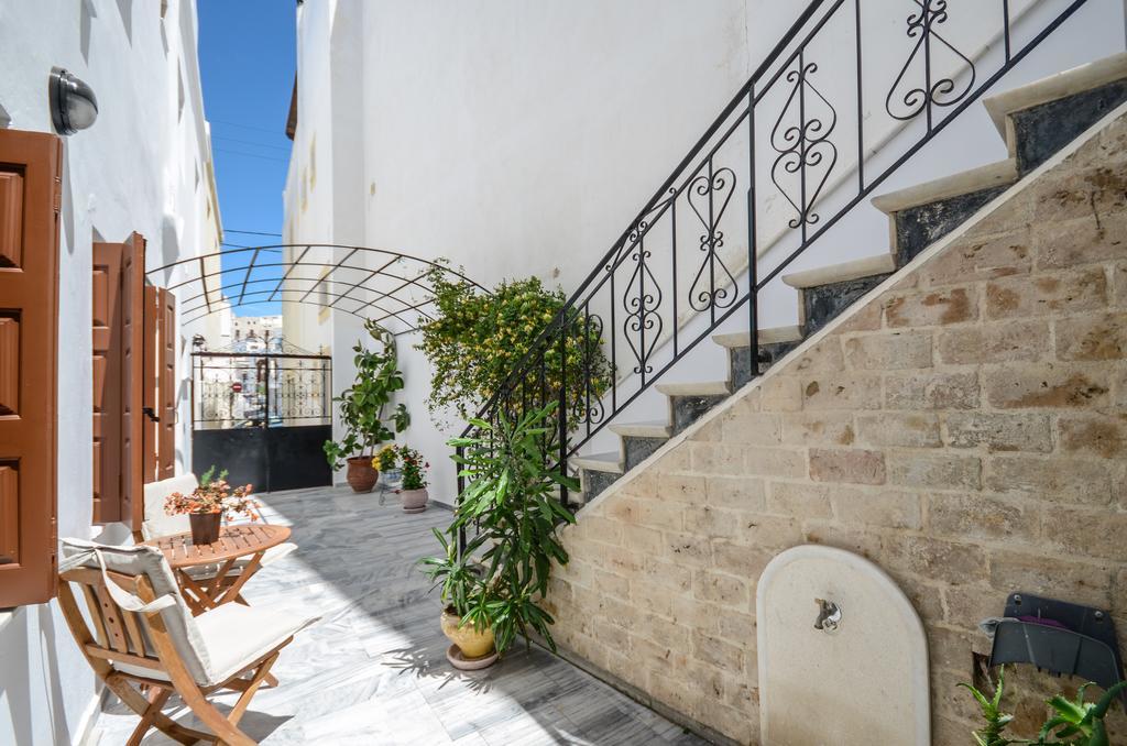 Naxos Center Houses Naxos City エクステリア 写真