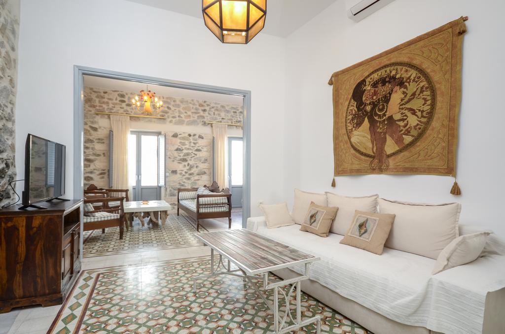 Naxos Center Houses Naxos City エクステリア 写真